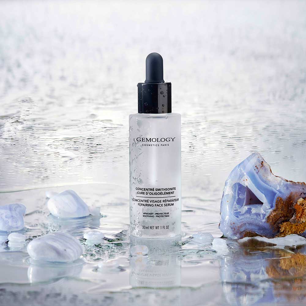 Atstatantis smitsonito ir hialurono serumas veidui